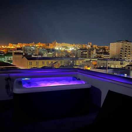 18 Dante Luxury Suites Cagliari Exterior foto